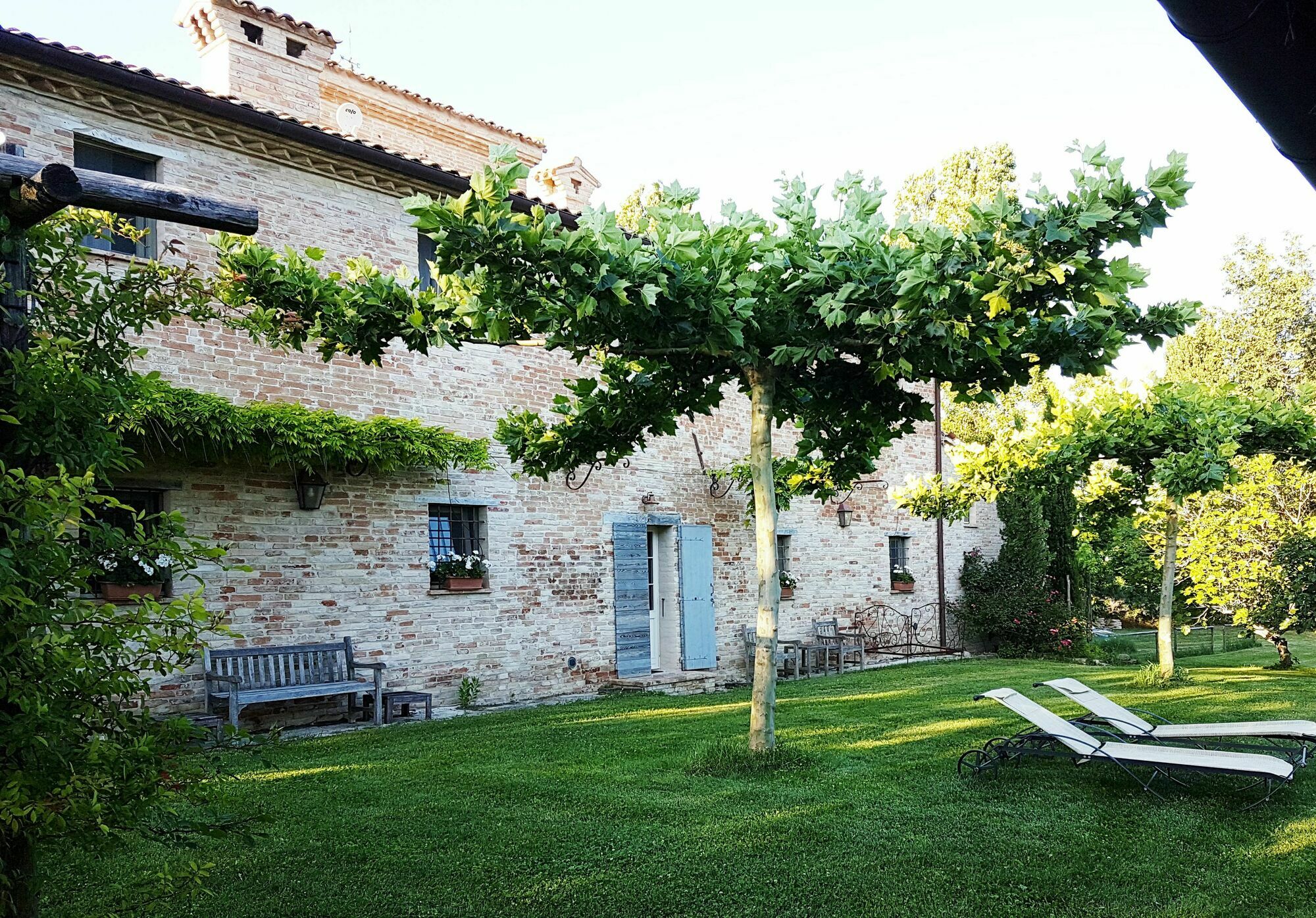 Gasthaus Il Casale Del Duca Urbino Exterior foto