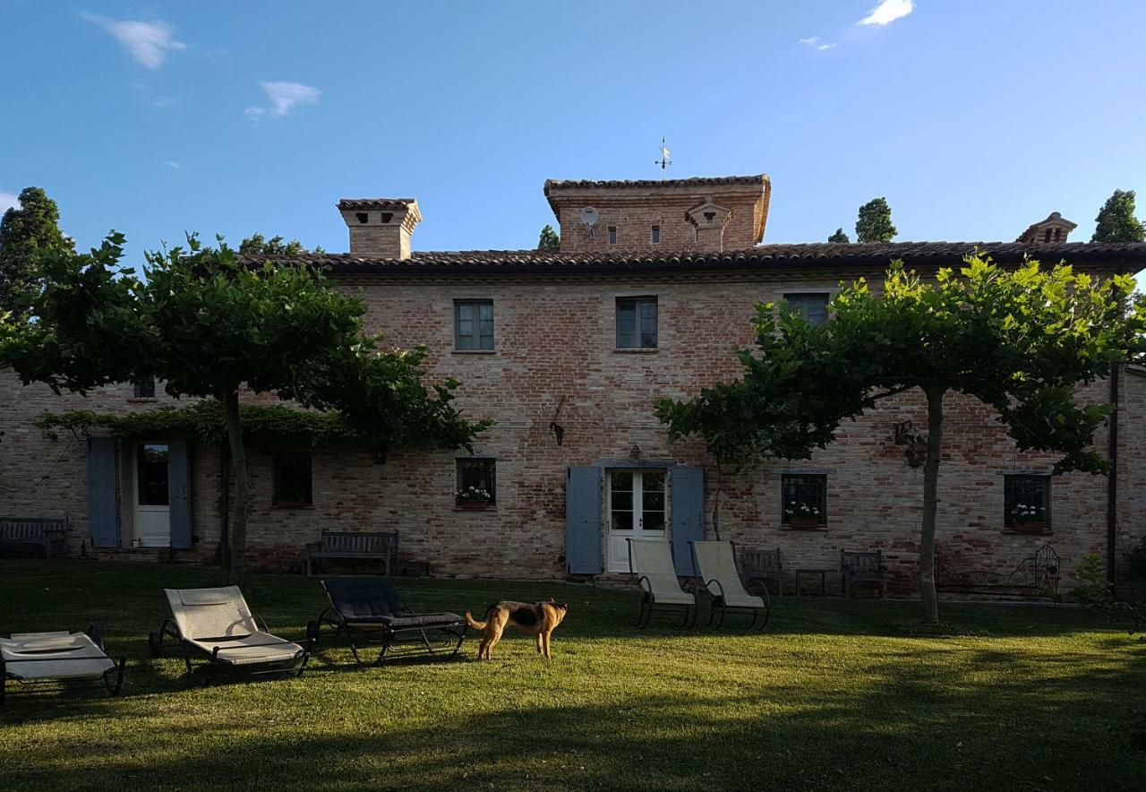 Gasthaus Il Casale Del Duca Urbino Exterior foto
