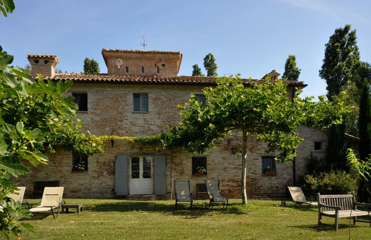 Gasthaus Il Casale Del Duca Urbino Exterior foto